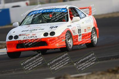 media/Mar-16-2025-CalClub SCCA (Sun) [[e72803ec8c]]/Group 2/Qualifying (Turn 1)/